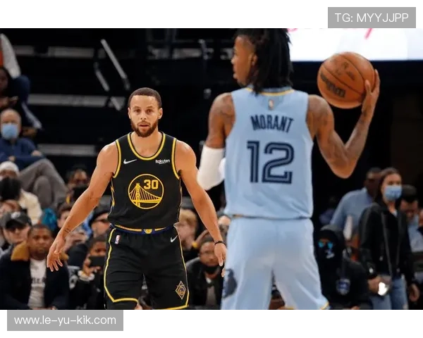 标准列日锋线闪耀全场,火力全开助球队稳坐积分榜前列 标准列日锋线闪耀全场,火力全开助球队稳坐积分榜前列